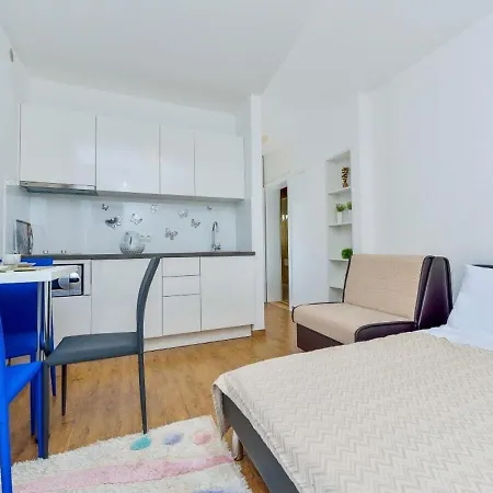 Apartment Sunny By The Sea