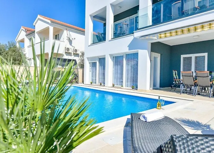 Sunny By The Sea Apartman Zaton (Zadar)